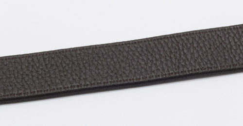 SHRUNKEN LEATHER ELASTIC BELT(リバーシブル、ダークブラウン側)の剣先