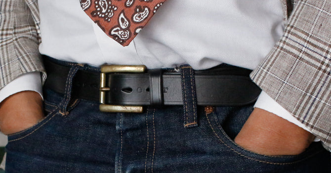 MERCER ITALIAN VEGETABLE TANNED OILED LEATHER BELT(ブラック)の着用イメージ