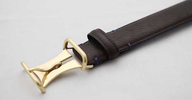 Morikawa FRENCH CALF BELT(ダークブラウン)のバックル(表)