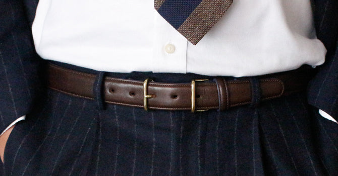 Morikawa FRENCH CALF BELT(ダークブラウン)の着用イメージ