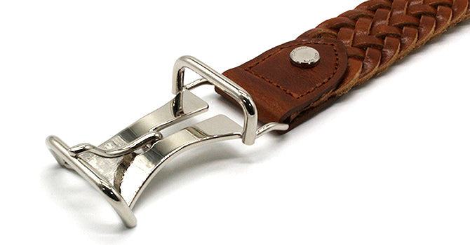 MERCER ITALIAN VEGETABLE TANNED OILED LEATHER MESH BELT（ライトブラウン）のバックル（表）