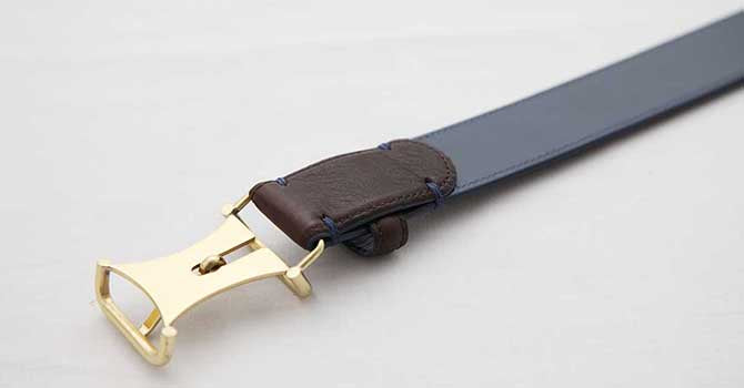 Morikawa FRENCH CALF BELT（ダークブラウン）のバックル（裏）